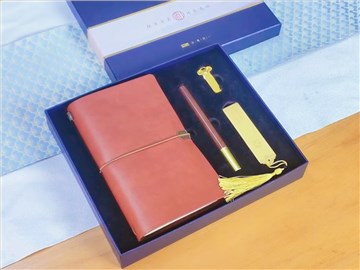 文創(chuàng)禮品定制：秋韻套裝藍色禮盒，企業(yè)定制的優(yōu)雅之選