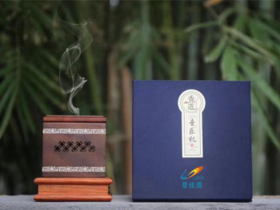 恒大，碧桂園等一大批地產(chǎn)行業(yè)，給客戶都是這么送禮的。