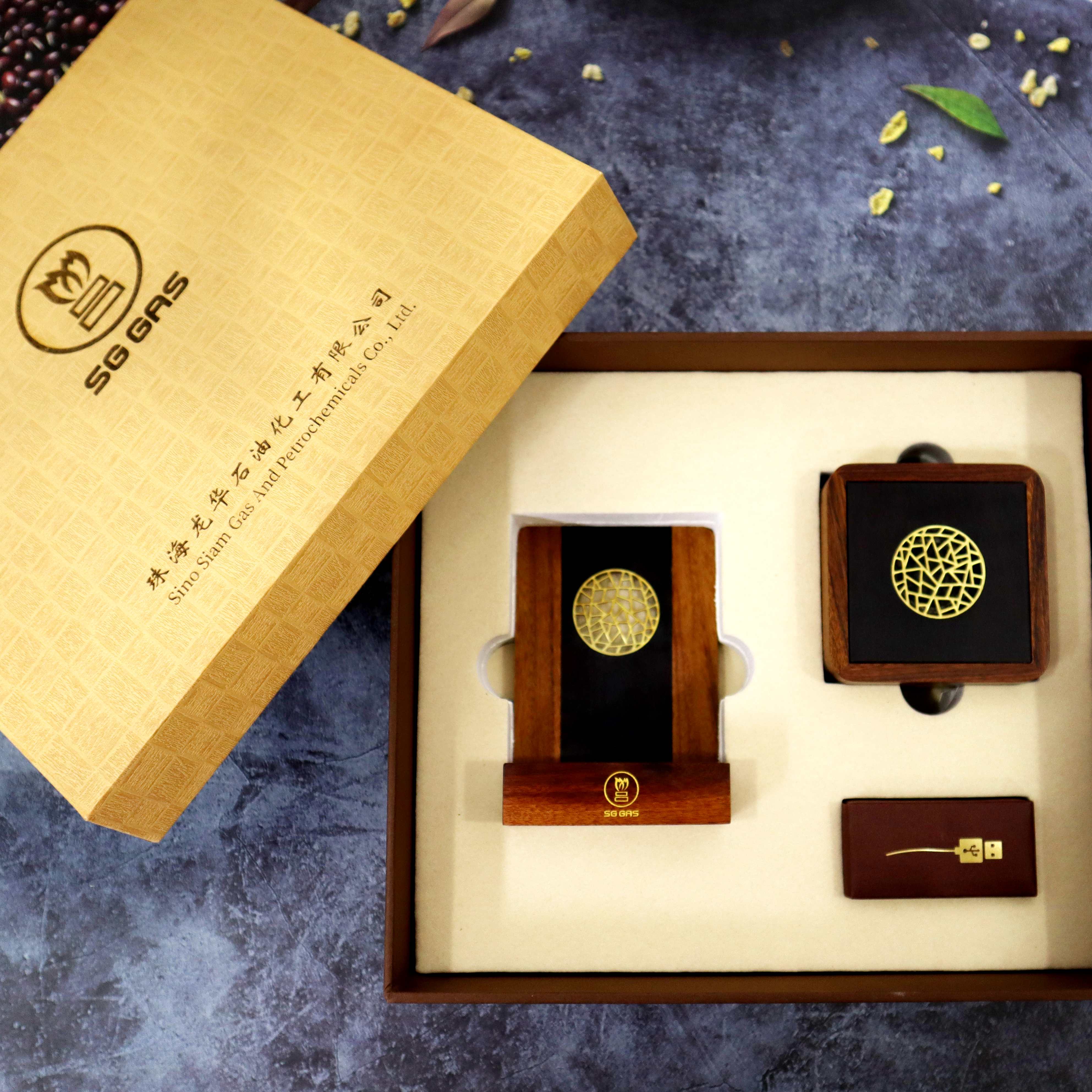 珠海石油周年禮品|文創(chuàng)禮品